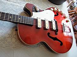 Harnony Rocket III cherry 1966 AUT_8102.JPG